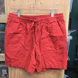 Tahari Size S Burnt Red High Waisted Short